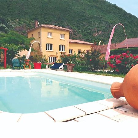 Hotel Restaurant Rose Des Pyrenees 波尔维恩卡维亚克 外观 照片